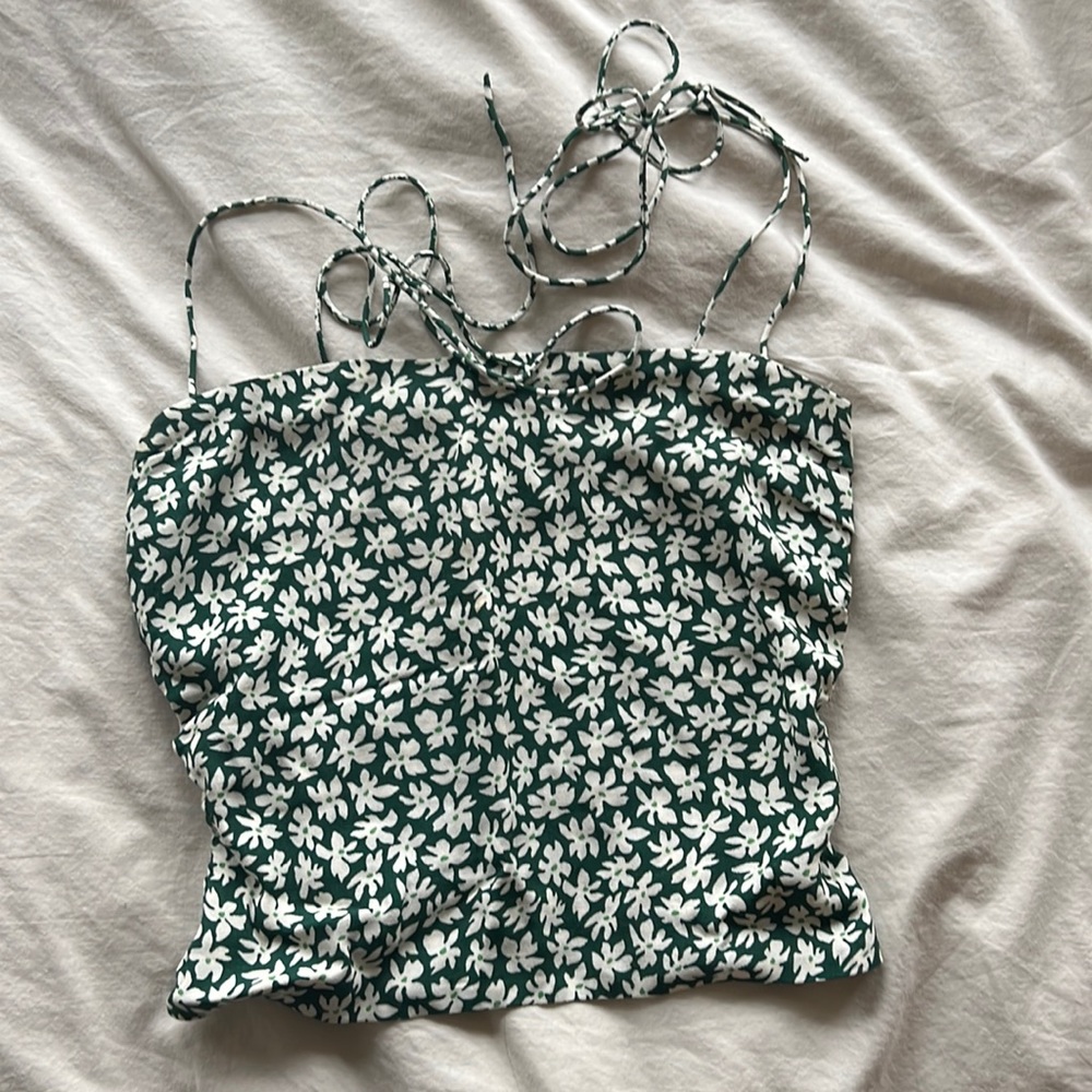 COPY - Reformation Size S. Lupe Top - Green
